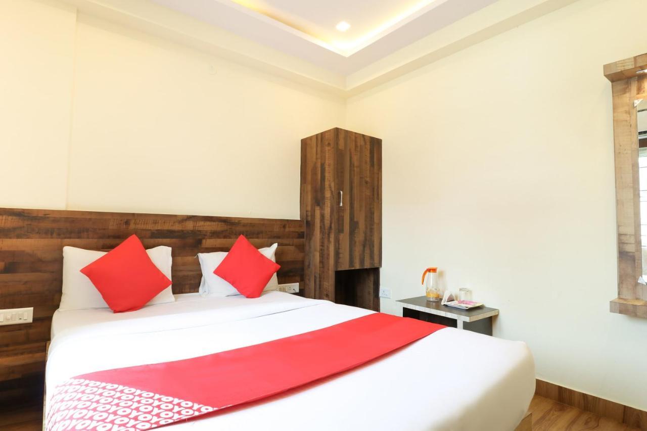Oyo 36197 Royal Wood Hotel Бангалор Екстериор снимка