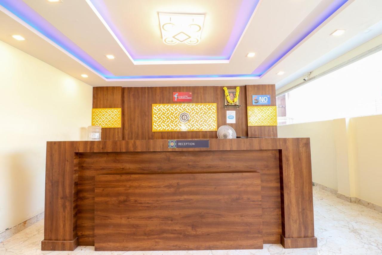 Oyo 36197 Royal Wood Hotel Бангалор Екстериор снимка