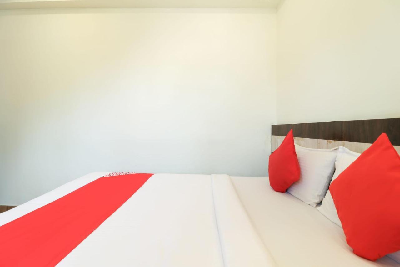 Oyo 36197 Royal Wood Hotel Бангалор Екстериор снимка