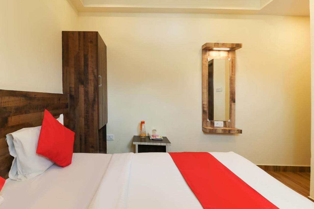 Oyo 36197 Royal Wood Hotel Бангалор Екстериор снимка