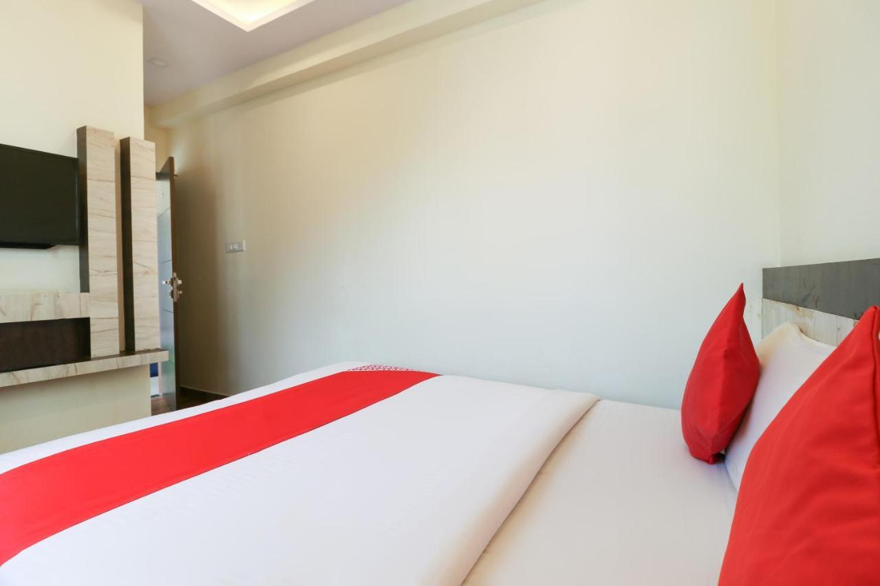 Oyo 36197 Royal Wood Hotel Бангалор Екстериор снимка