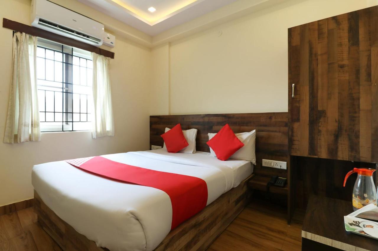 Oyo 36197 Royal Wood Hotel Бангалор Екстериор снимка