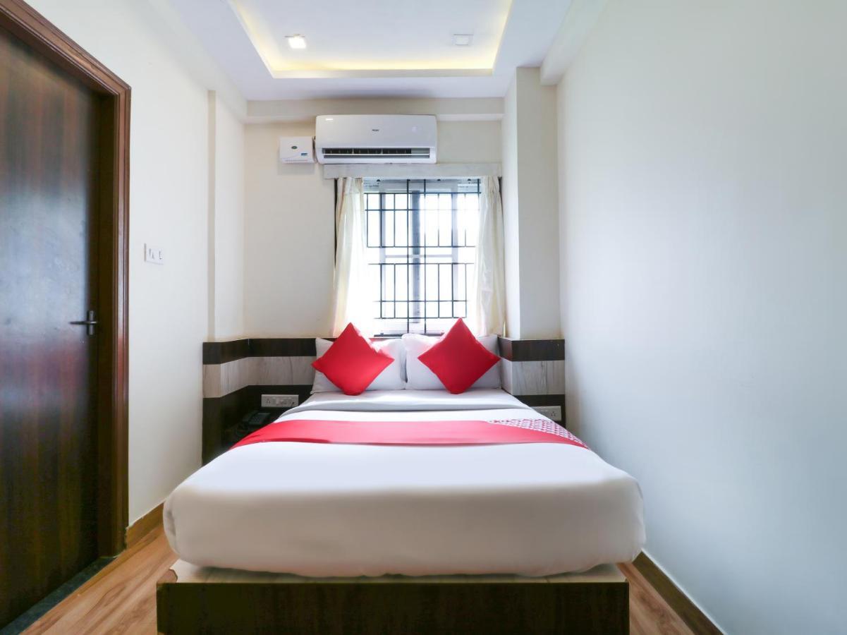 Oyo 36197 Royal Wood Hotel Бангалор Екстериор снимка