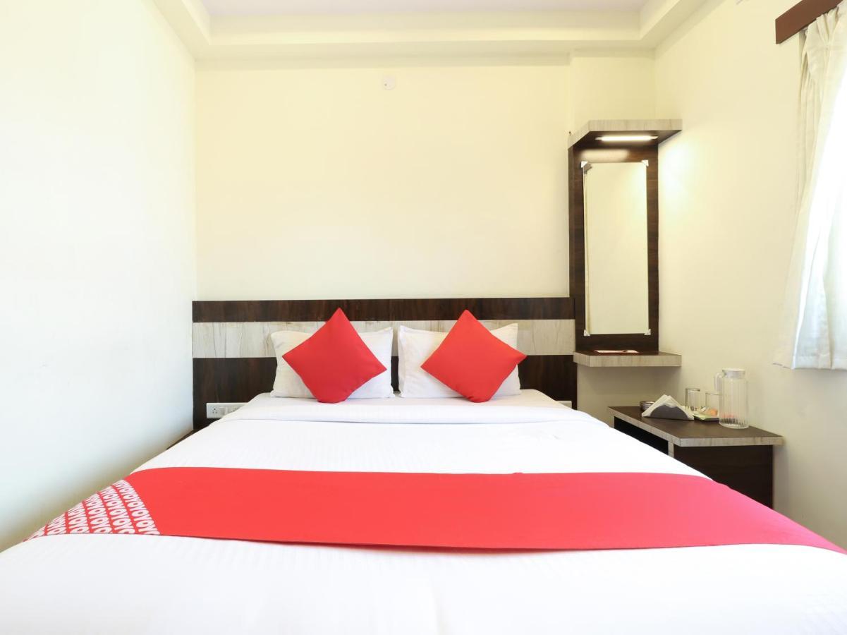 Oyo 36197 Royal Wood Hotel Бангалор Екстериор снимка