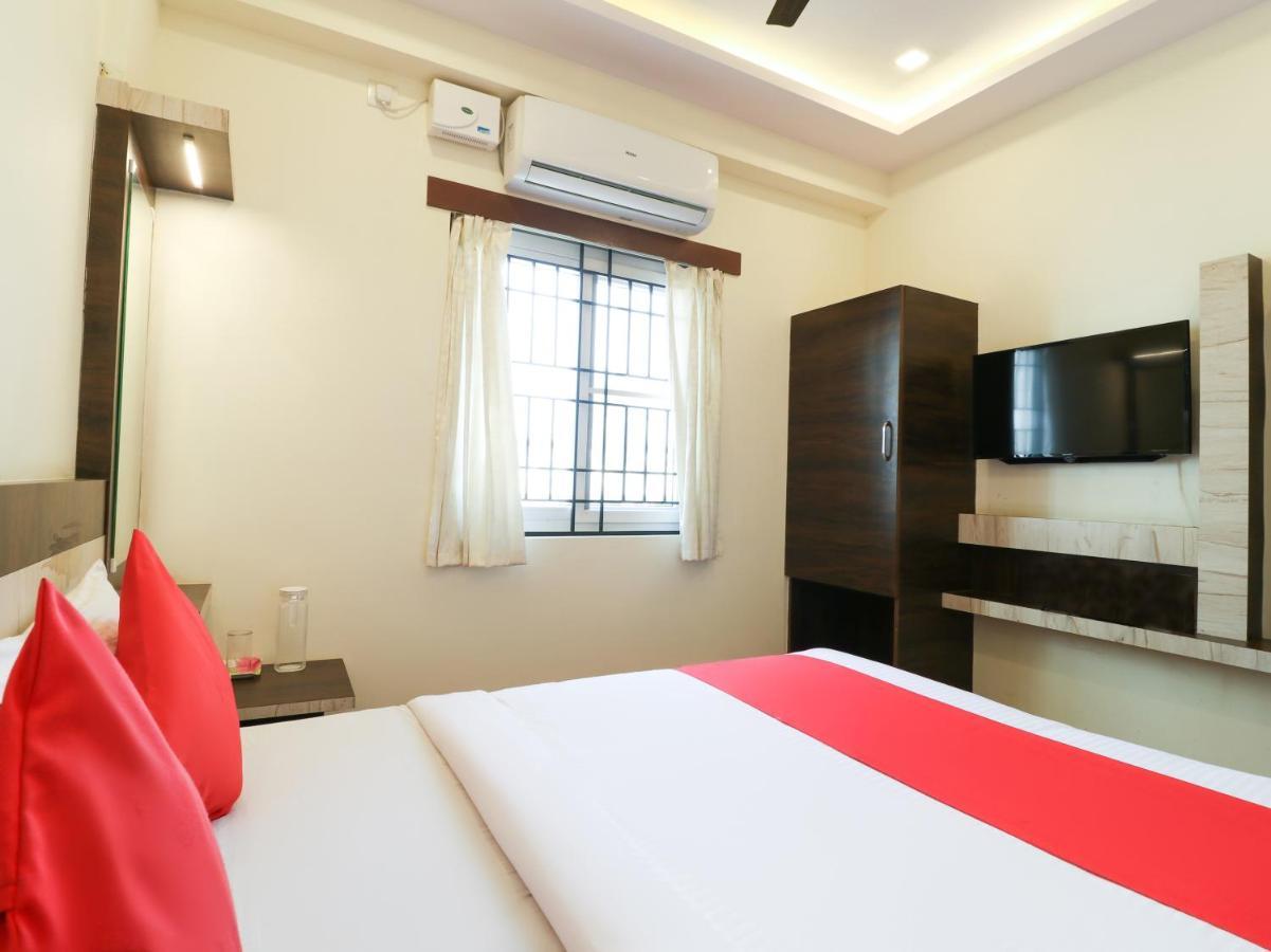 Oyo 36197 Royal Wood Hotel Бангалор Екстериор снимка